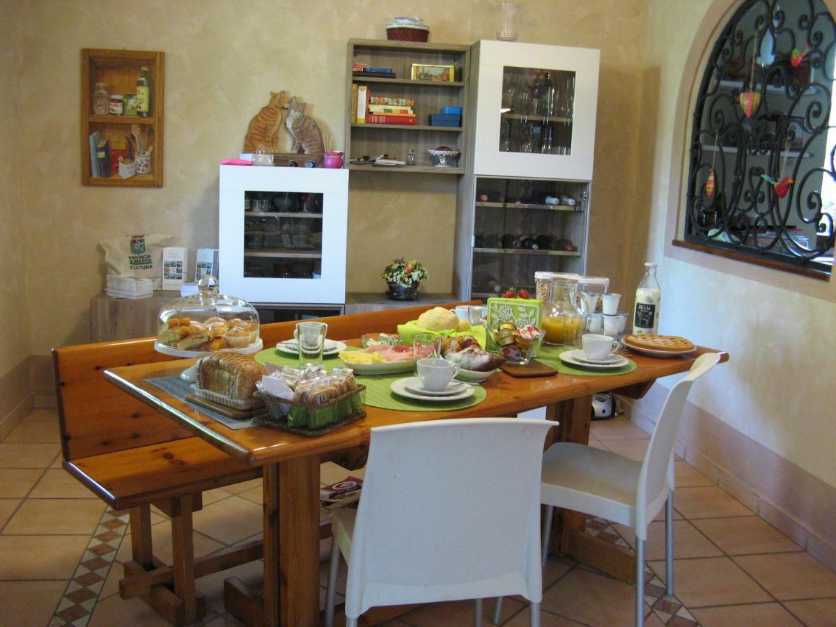 B&B Family House Franciacorta Corte Franca Eksteriør billede