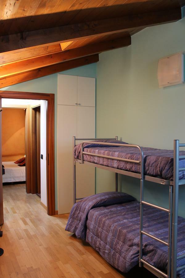 B&B Family House Franciacorta Corte Franca Eksteriør billede